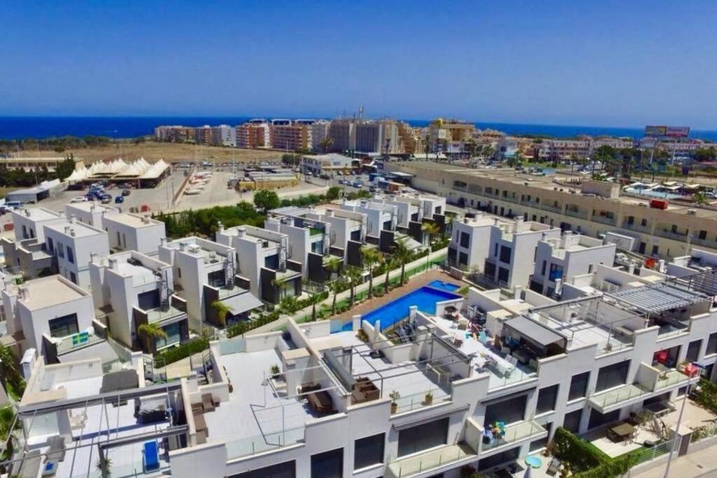 Fun Holiday Apartment Punta Prima Torrevieja Bagian luar foto